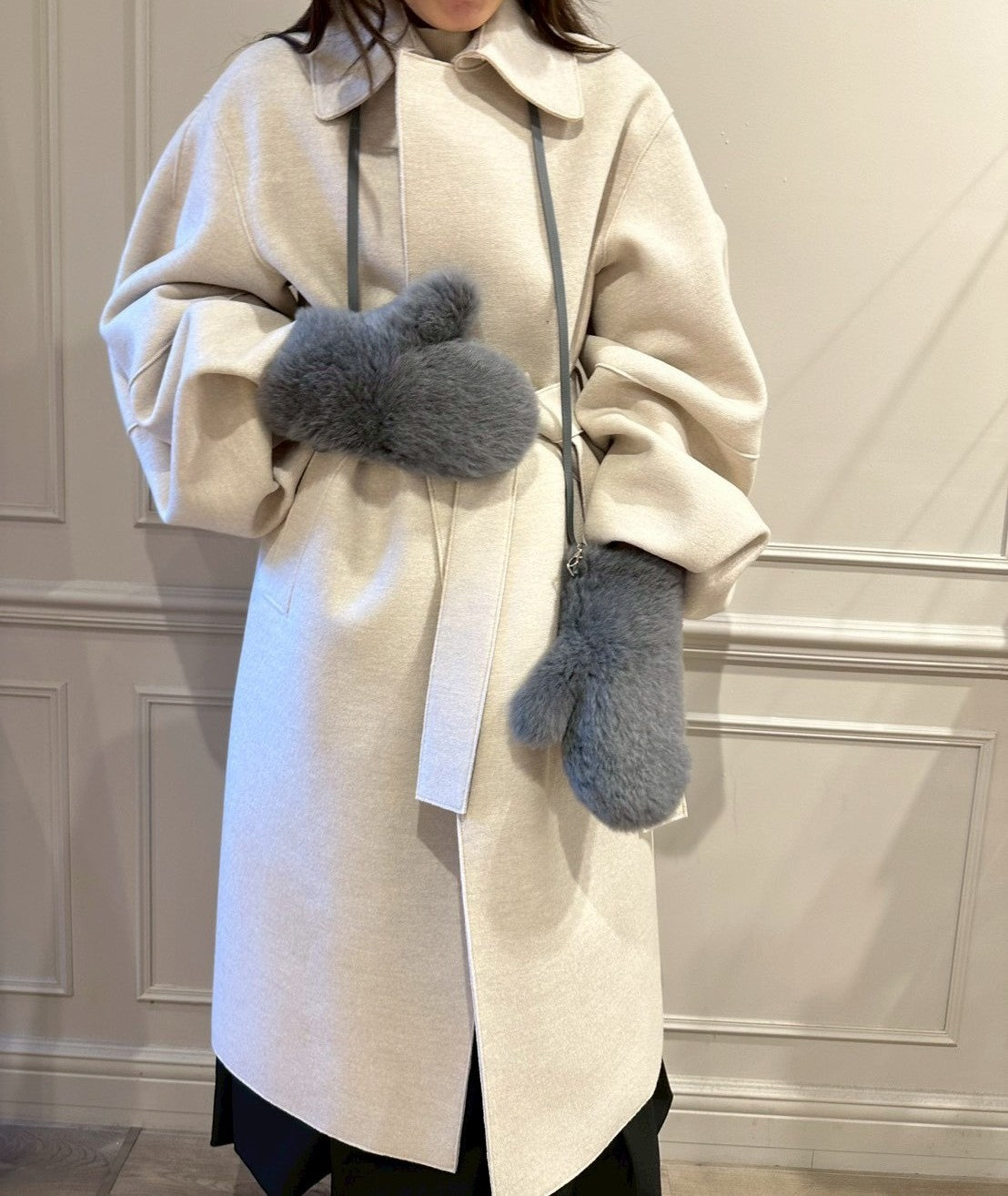 スリット ミトン／キャビアグレー