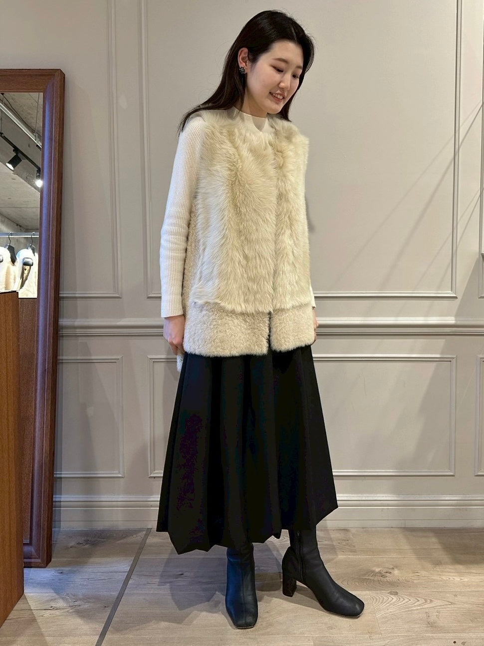 ミディ ジレ／スフレベージュ